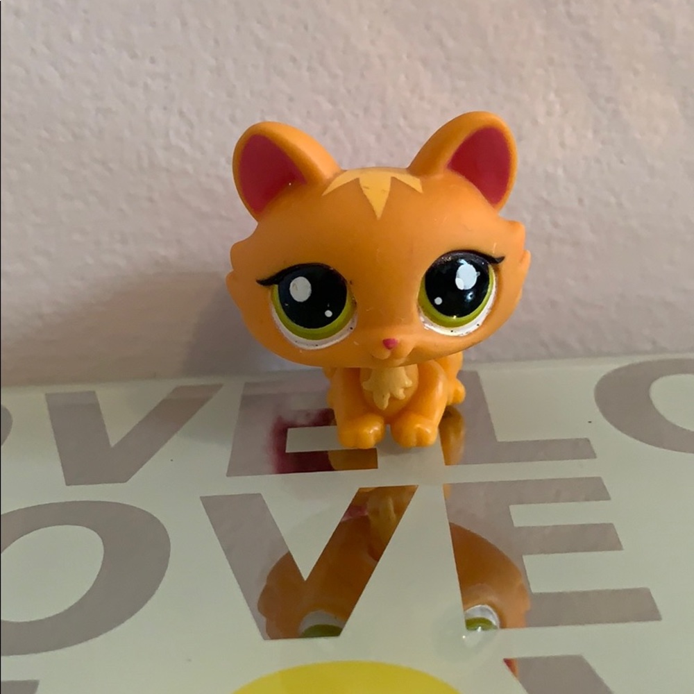 LPS kitty 🦋✌︎